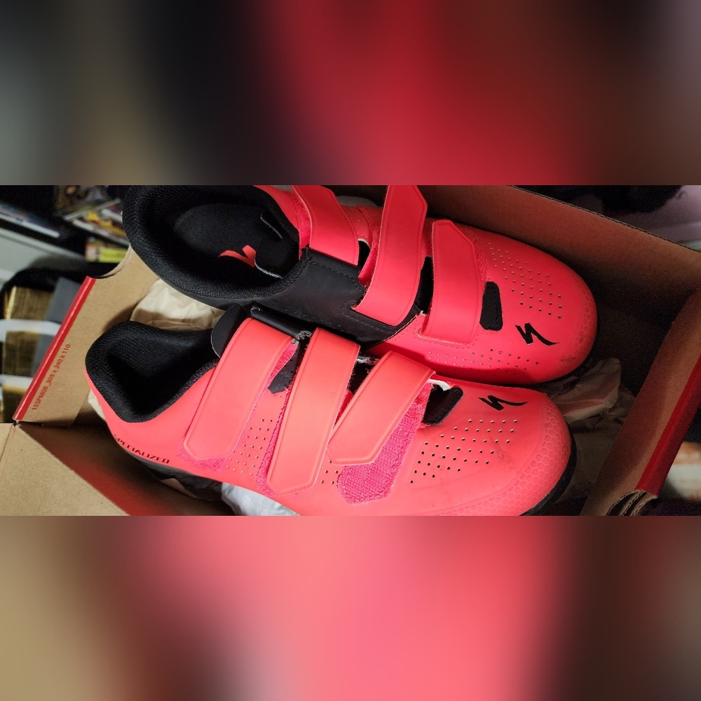 Specialized Sport MTB Shoes  Lava Size women’s 9
